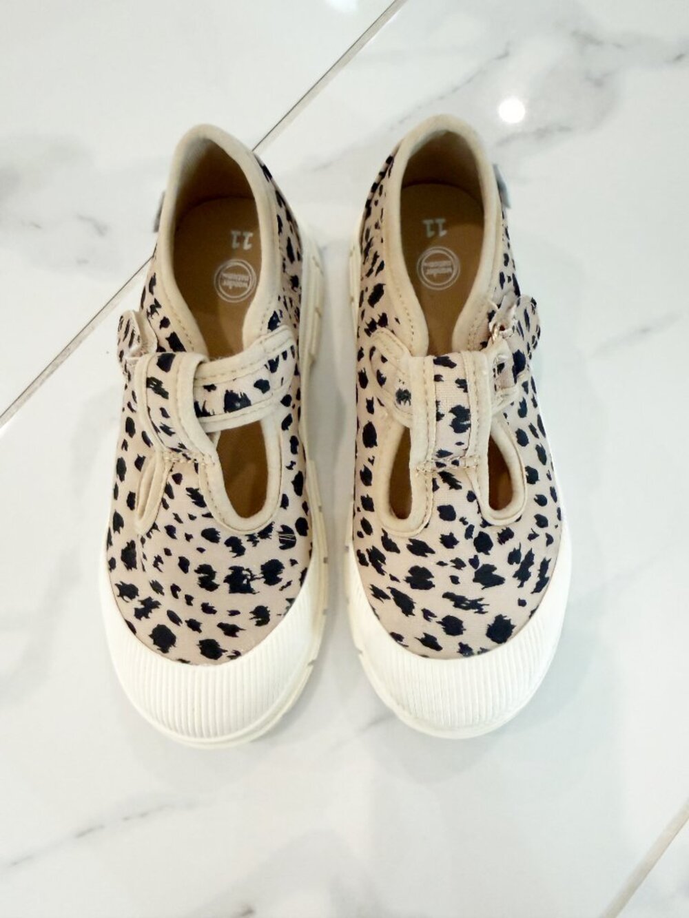 Wonder Nation Toddler Girls Mary Jane Chunky Strap Casual Shoes Animal Print 11 - Picture 3 of 10